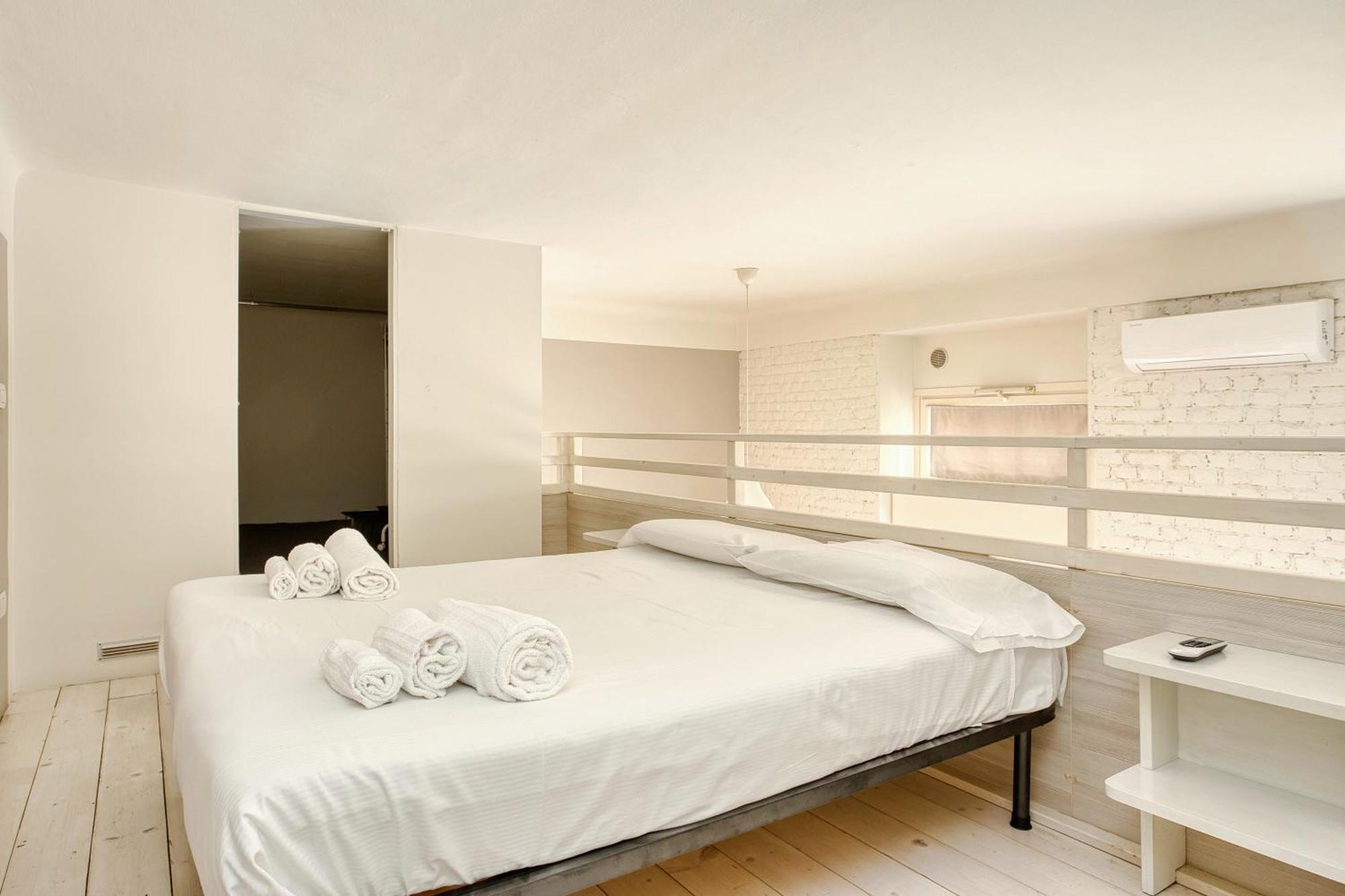 Modern Loft Near Bosco Verticale Milano Dış mekan fotoğraf